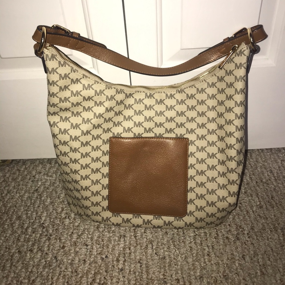 Michael Kors HOBO bag - Picture 3 of 7